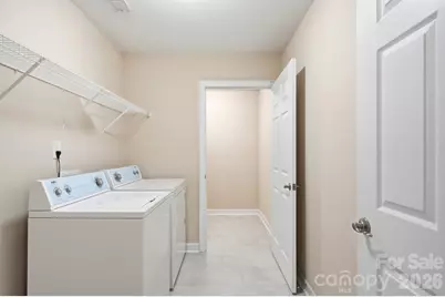 5518 Prosperity View Drive, Charlotte, NC 28269 - Photo 3