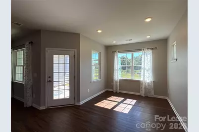 10109 Wesleyan Hall Drive, Charlotte, NC 28273 - Photo 11
