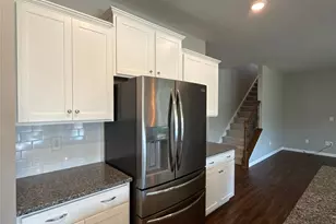 10109 Wesleyan Hall Dr, Charlotte, NC 28273 - Photo 9