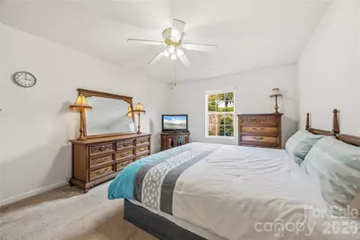 1001 Old Chestnut Way, Cramerton, NC 28032 - Photo 15