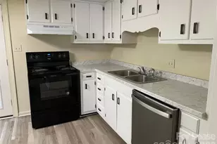118 Ross St, Morganton, NC 28655 - Photo 5