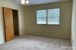 118 Ross St, Morganton, NC 28655 - Photo 11