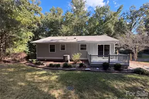 1120 Emerald Dr, Concord, NC 28025 - Photo 5