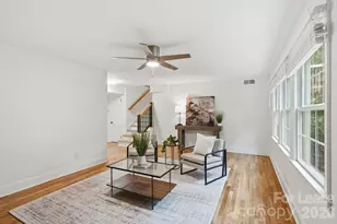 926 Shady Bluff Dr, Charlotte, NC 28211 - Photo 23