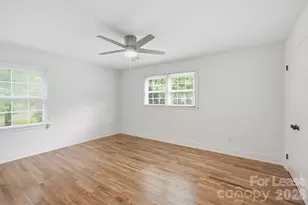 926 Shady Bluff Dr, Charlotte, NC 28211 - Photo 25