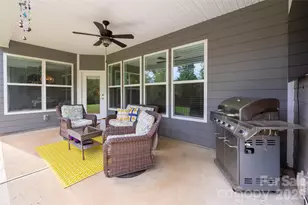 2105 Manor Stone Dr, Indian Trail, NC 28079 - Photo 45