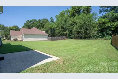 13918 Wild Heather Court, Charlotte, NC 28273 - Photo 27