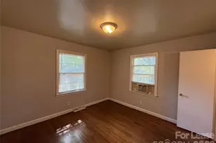 4709 Morgan St, Charlotte, NC 28208 - Photo 7