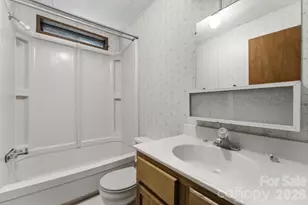 1200 Barkers Creek Rd, Whittier, NC 28789 - Photo 19