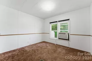 1200 Barkers Creek Rd, Whittier, NC 28789 - Photo 11