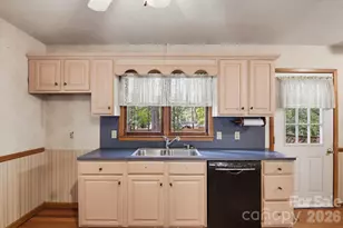 220 Bradford Dr, Salisbury, NC 28146 - Photo 15