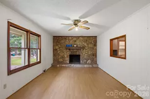 220 Bradford Dr, Salisbury, NC 28146 - Photo 7