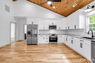 2718 Cove Rd, Rutherfordton, NC 28139 - Photo 15