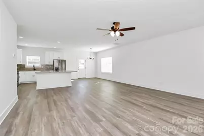 4060 Eagle Chase Drive, Charlotte, NC 28216 - Photo 9