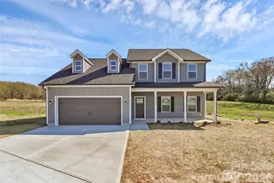 4060 Eagle Chase Dr, Charlotte, NC 28216 - Photo 1