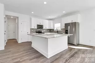 4060 Eagle Chase Dr, Charlotte, NC 28216 - Photo 15