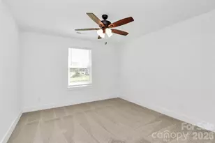4060 Eagle Chase Dr, Charlotte, NC 28216 - Photo 35