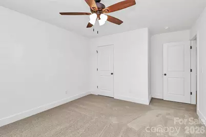4060 Eagle Chase Drive, Charlotte, NC 28216 - Photo 37