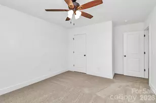 4060 Eagle Chase Dr, Charlotte, NC 28216 - Photo 37