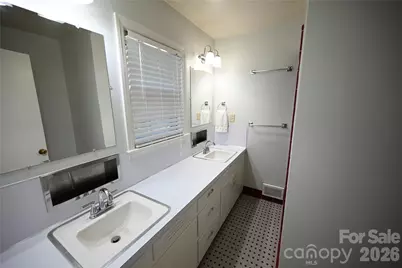 1308 Laurel Street NE, Valdese, NC 28690 - Photo 25