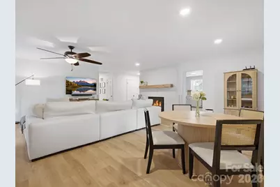 10702 Kingfisher Drive, Charlotte, NC 28226 - Photo 19
