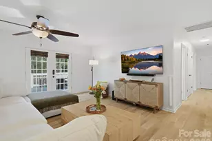 10702 Kingfisher Dr, Charlotte, NC 28226 - Photo 13