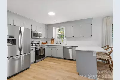 10702 Kingfisher Drive, Charlotte, NC 28226 - Photo 23