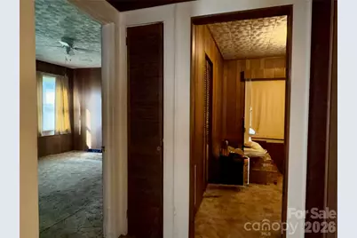 216 W 9th Street, Newton, NC 28658 - Photo 17