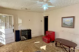 216 W 9th St, Newton, NC 28658 - Photo 9