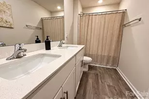 722 Hickory Point Dr, Lexington, NC 27292 - Photo 19