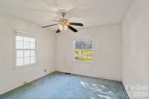 1211 Woodland Dr, Charlotte, NC 28205 - Photo 17