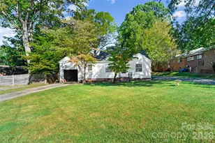 1211 Woodland Dr, Charlotte, NC 28205 - Photo 1