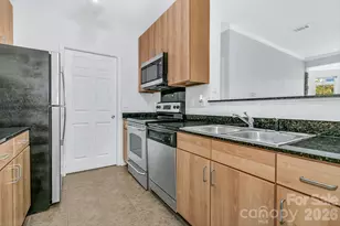 1000 Olde Eastwood Village Blvd, Asheville, NC 28803 - Photo 11