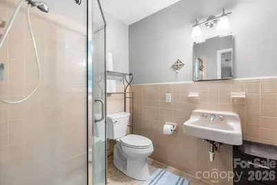 267 25th Avenue NW, Hickory, NC 28601 - Photo 15