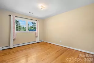 267 25th Ave NW, Hickory, NC 28601 - Photo 17