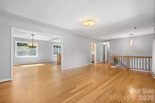 267 25th Ave NW, Hickory, NC 28601 - Photo 5