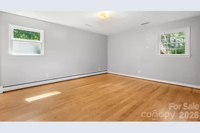 267 25th Avenue NW, Hickory, NC 28601 - Photo 13