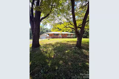 1627 W Lakewood Drive, Rock Hill, SC 29732 - Photo 1