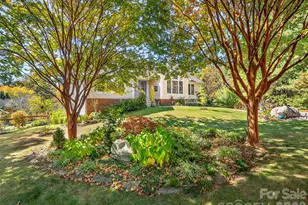 23 Old Applewood Ln, Hendersonville, NC 28739 - Photo 5