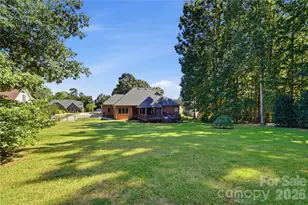 2469 Stoneview Ct, Denver, NC 28037 - Photo 3