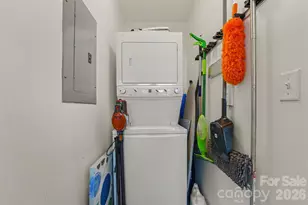 333 W Trade St, Charlotte, NC 28202 - Photo 13