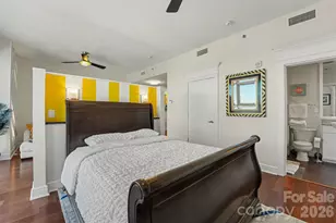 333 W Trade St, Charlotte, NC 28202 - Photo 15