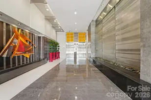 333 W Trade St, Charlotte, NC 28202 - Photo 3