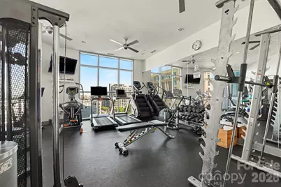 333 W Trade Street #1810, Charlotte, NC 28202 - Photo 17