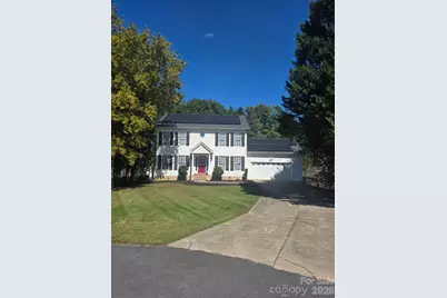 2730 24th Street Court NE, Hickory, NC 28601 - Photo 1