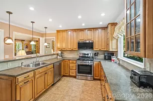 9831 Spring Harvest Dr, Mint Hill, NC 28227 - Photo 17