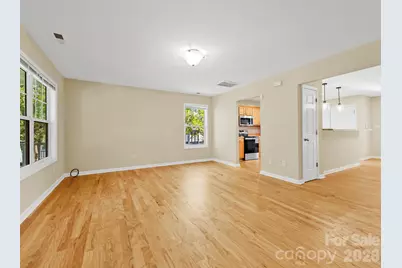 81 Crayton Road, Asheville, NC 28803 - Photo 11