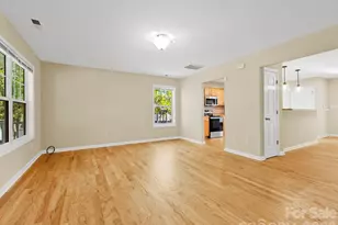 81 Crayton Rd, Asheville, NC 28803 - Photo 11