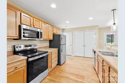 81 Crayton Road, Asheville, NC 28803 - Photo 15