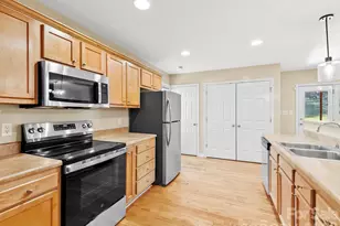 81 Crayton Rd, Asheville, NC 28803 - Photo 15